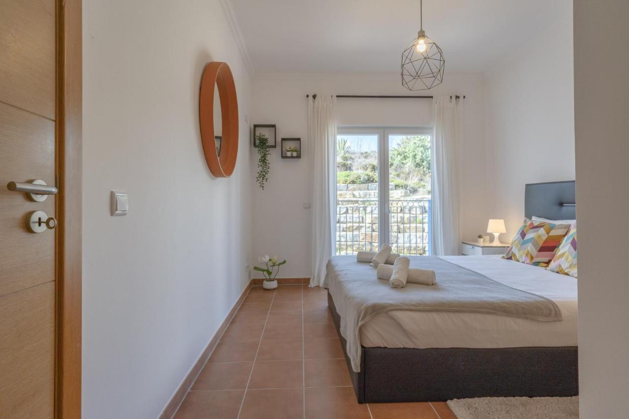 Beach & Nature Apartment - 2Bedroom Apt In Aljezur Exterior photo